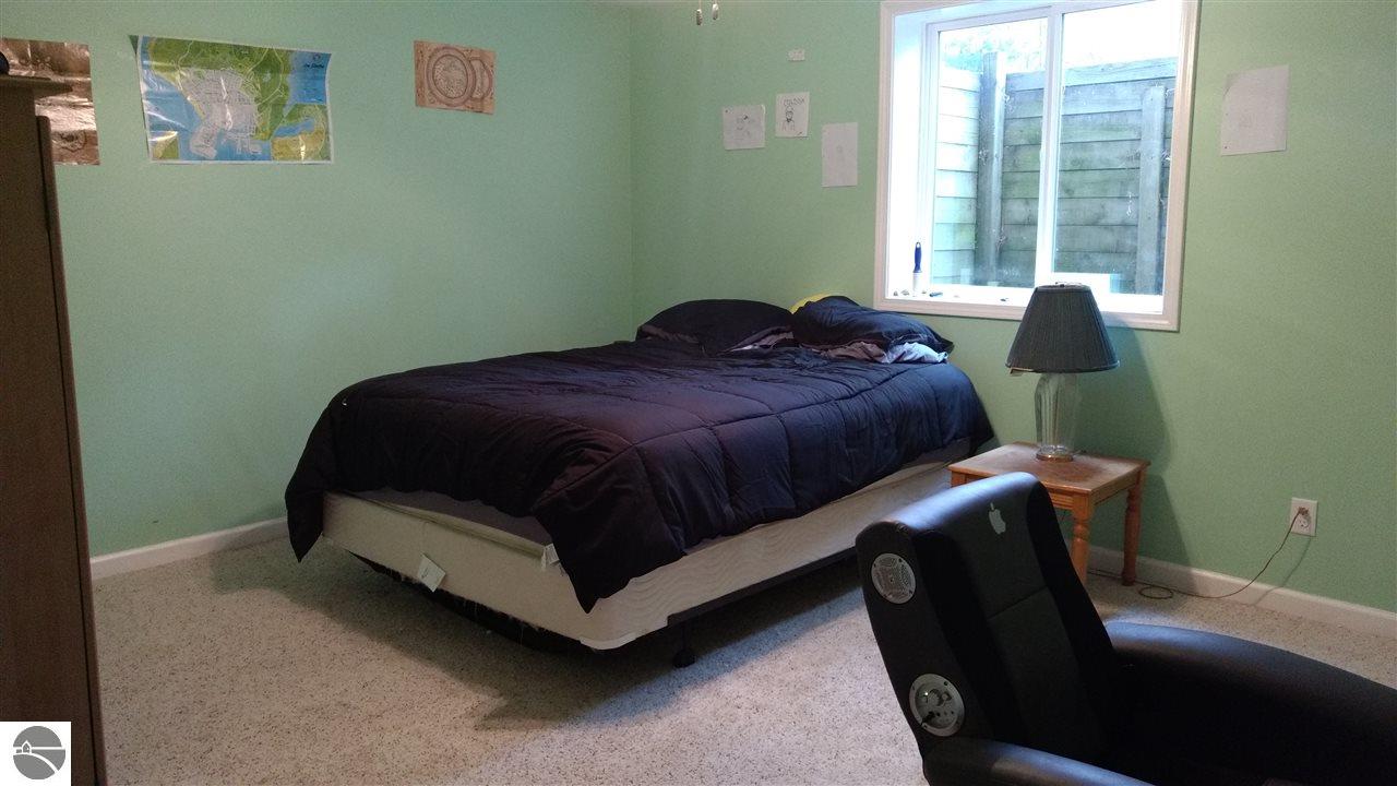 162 S Huron, Au Gres, MI 48703 photo 23