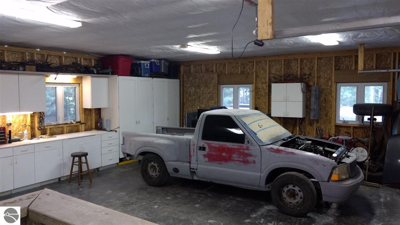 162 S Huron, Au Gres, MI 48703 photo 25