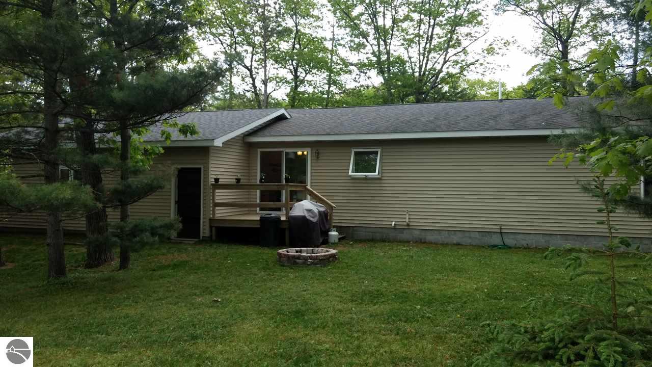 162 S Huron, Au Gres, MI 48703 photo 6