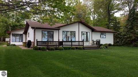 4420 E Michigan Ave, Au Gres, MI 48703 photo 2