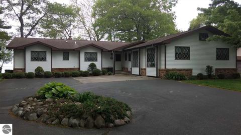 4420 E Michigan Ave, Au Gres, MI 48703 photo 1