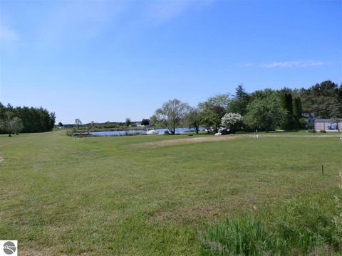 1362 Dundee Dr, Gladwin, MI 48624 photo 20