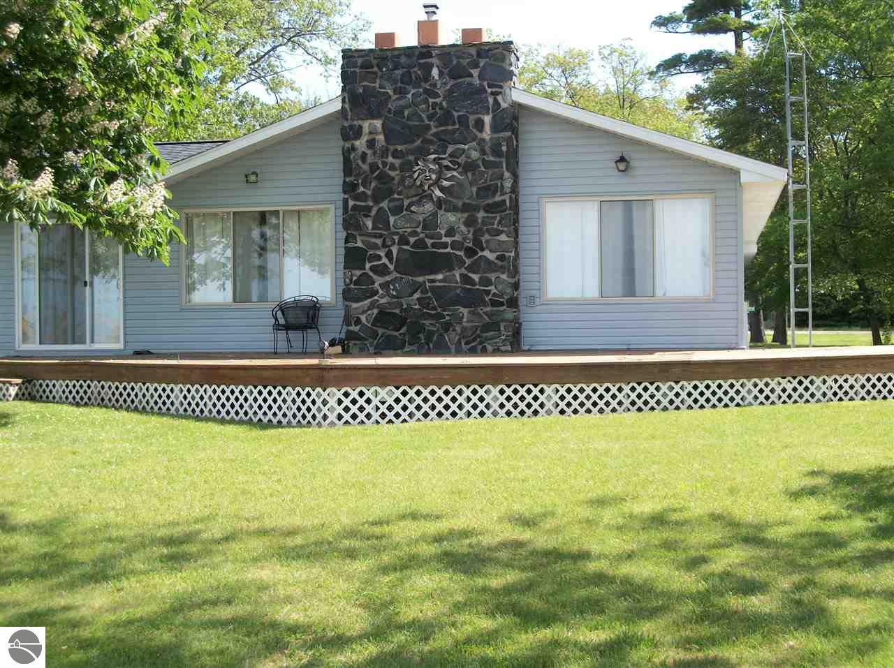 2766 E Booth Rd, Au Gres, MI 48703 photo 1