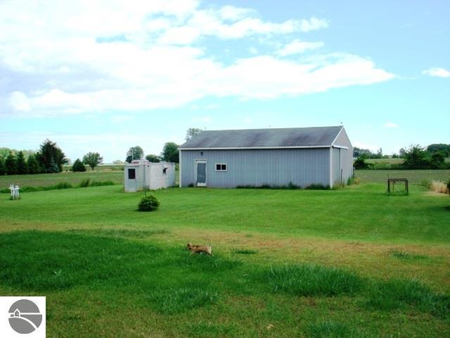 9842 E Pleasant Valley Rd, Shepherd, MI 48883 photo 24