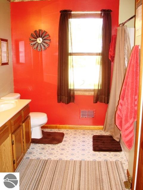 9842 E Pleasant Valley Rd, Shepherd, MI 48883 photo 17