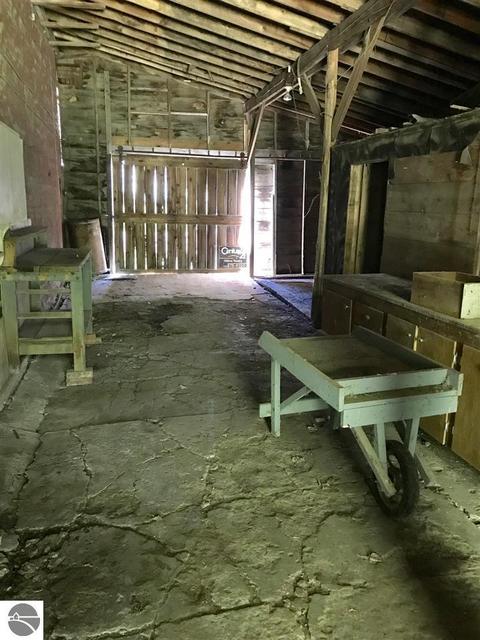532 N Delano Rd, Au Gres, MI 48703 photo 22