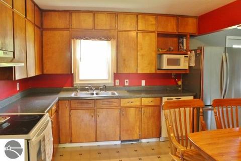 432 E Marshall St, Alma, MI 48801 photo 6