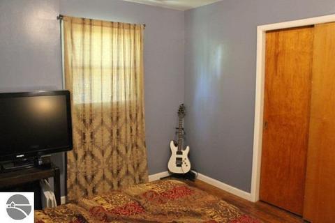 432 E Marshall St, Alma, MI 48801 photo 12