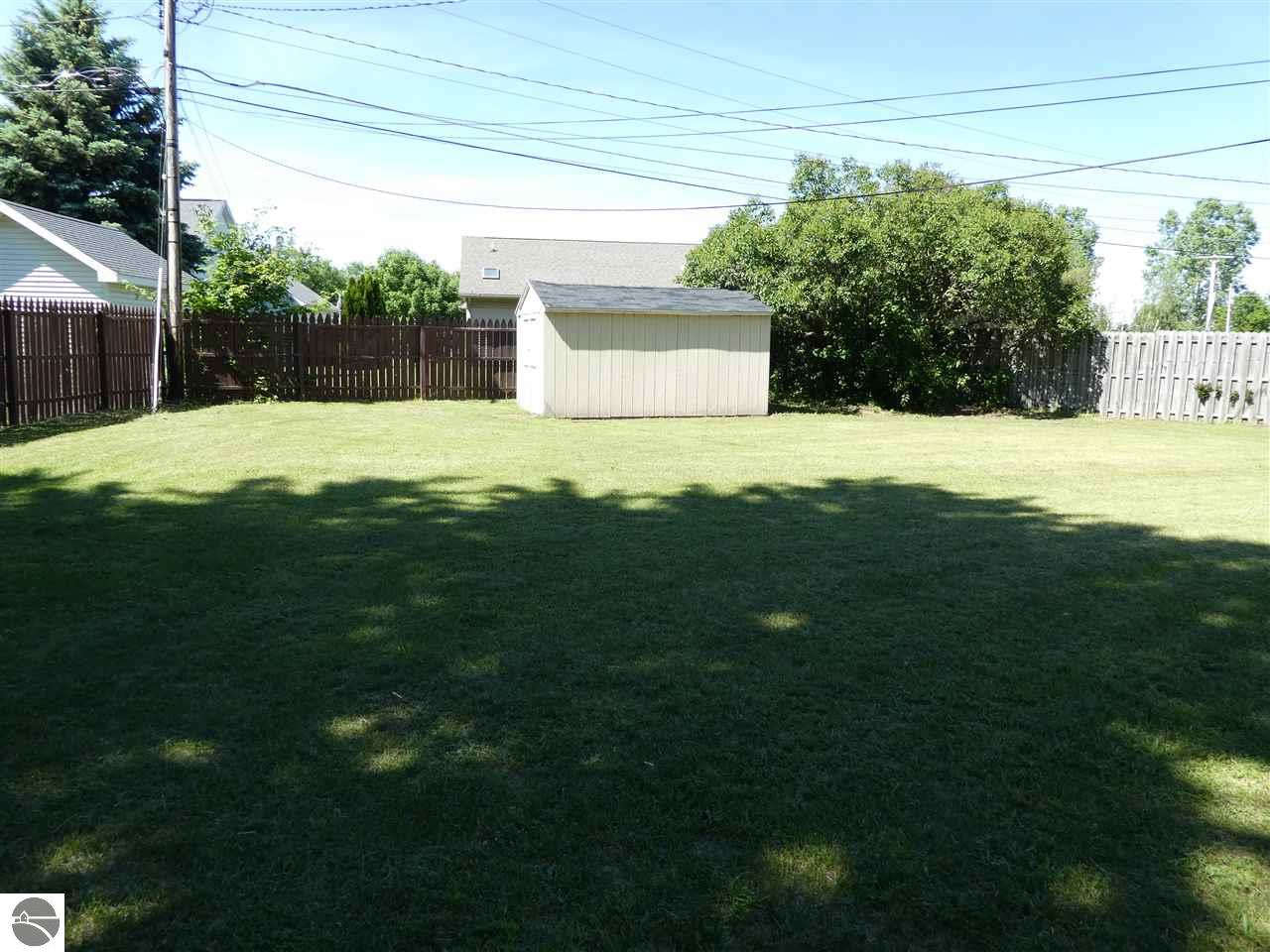 306 Devon Dr, Saint Louis, MI 48880 photo 32