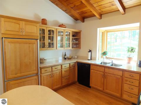 4385 E Shore Dr, Grawn, MI 49637 photo 15