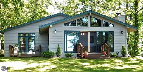 4385 E Shore Dr, Grawn, MI 49637 photo 1