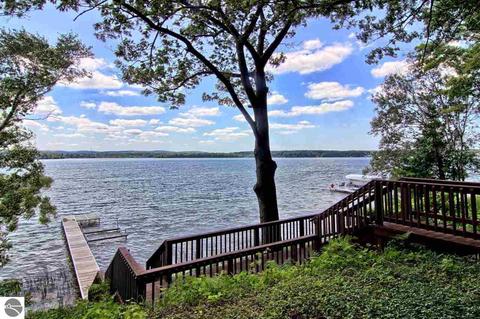 4385 E Shore Dr, Grawn, MI 49637 photo 27