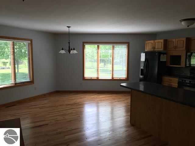 3169 Walton, Shepherd, MI 48883 photo 4