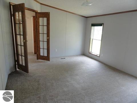 3650 E Shore Dr, Weidman, MI 48893 photo 4