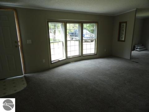 3650 E Shore Dr, Weidman, MI 48893 photo 5