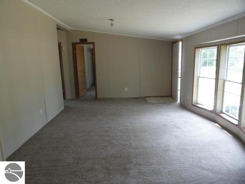 3650 E Shore Dr, Weidman, MI 48893 photo 14