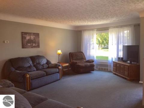 514 Cherry St, Standish, MI 48658 photo 5