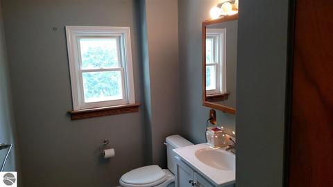 514 Cherry St, Standish, MI 48658 photo 15