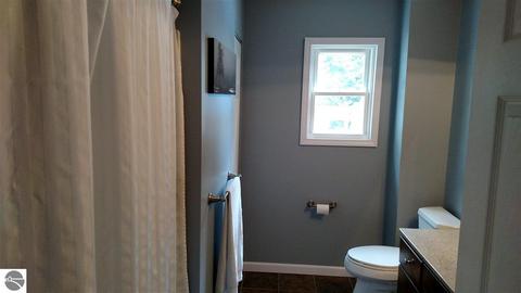 514 Cherry St, Standish, MI 48658 photo 12