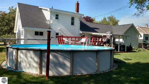514 Cherry St, Standish, MI 48658 photo 16