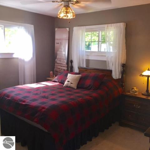 514 Cherry St, Standish, MI 48658 photo 9