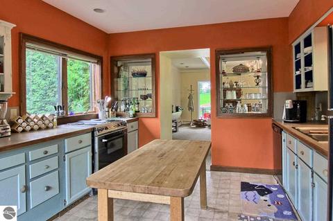 4769 Golfview Dr, Leland, MI 49654 photo 13