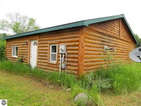 6315 E Lincoln Rd, Cedar, MI 49621 photo 10