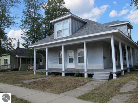 702 Park St, Grayling, MI 49738 photo 8
