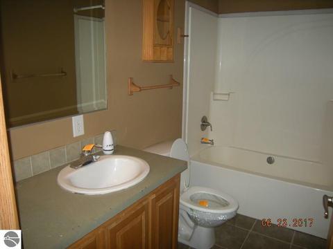 2585 Mohawk Trce, Interlochen, MI 49643 photo 11