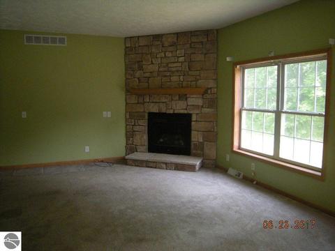 2585 Mohawk Trce, Interlochen, MI 49643 photo 7