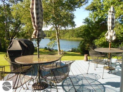 323 E Surrey Rd, Farwell, MI 48622 photo 19