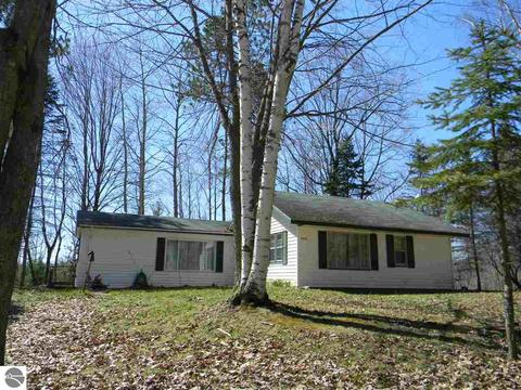 3537 Doll Rd, Lupton, MI 48635 photo 2
