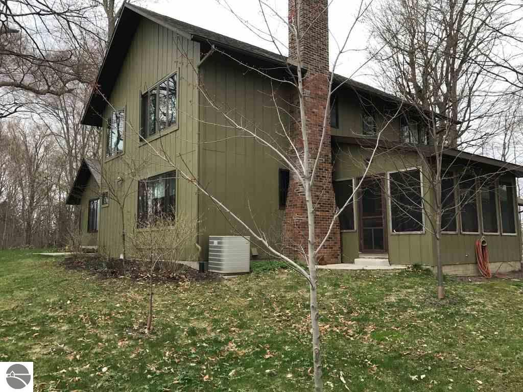 8780 Golfside Dr, Shepherd, MI 48883 photo 3