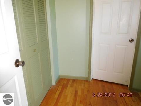 327 Main St, Lincoln, MI 48742 photo 16