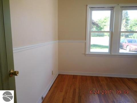 327 Main St, Lincoln, MI 48742 photo 13