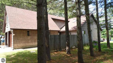 3865 Birch Dr, Lupton, MI 48635 photo 5