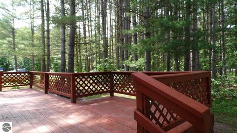 3865 Birch Dr, Lupton, MI 48635 photo 10