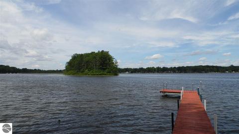 3865 Birch Dr, Lupton, MI 48635 photo 9