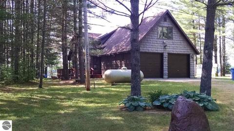 3865 Birch Dr, Lupton, MI 48635 photo 4