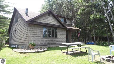 3865 Birch Dr, Lupton, MI 48635 photo 3