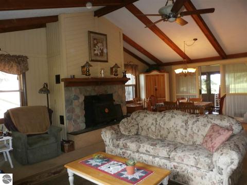 1787 Linksview Way, Gladwin, MI 48624 photo 31
