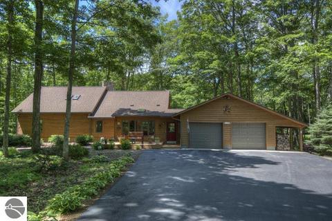 4100 S Fairway Dr, Cedar, MI 49621 photo 1