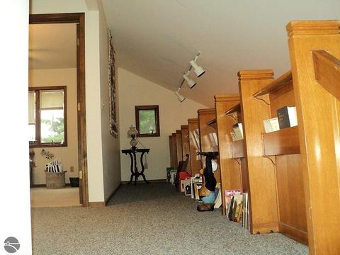 4289 Fox Run, Remus, MI 49340 photo 20