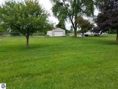 22700 Gratiot Rd, Merrill, MI 48637 photo 1