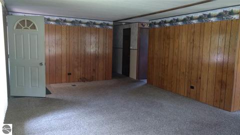 3225 Casmere Rd, Standish, MI 48658 photo 9