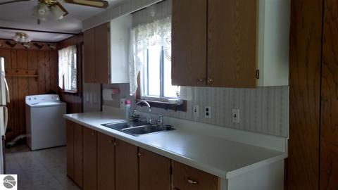 3225 Casmere Rd, Standish, MI 48658 photo 13