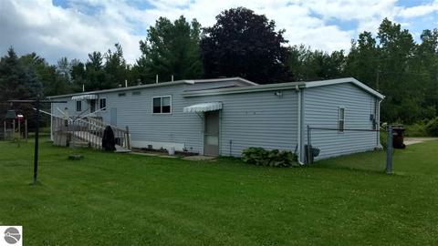 3225 Casmere Rd, Standish, MI 48658 photo 3