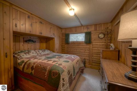 8125 S Rustic Dr, Cedar, MI 49621 photo 16