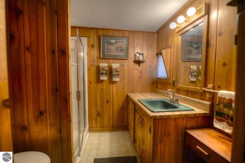 8125 S Rustic Dr, Cedar, MI 49621 photo 18