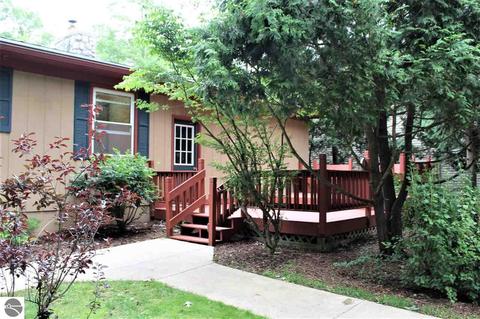 4552 Case Blvd, Interlochen, MI 49643 photo 24